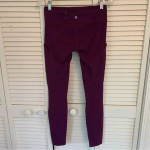 Lululemon Women's Size 6 Leggings 28" Inseam High Rise Pocket Purple Zip Pocket